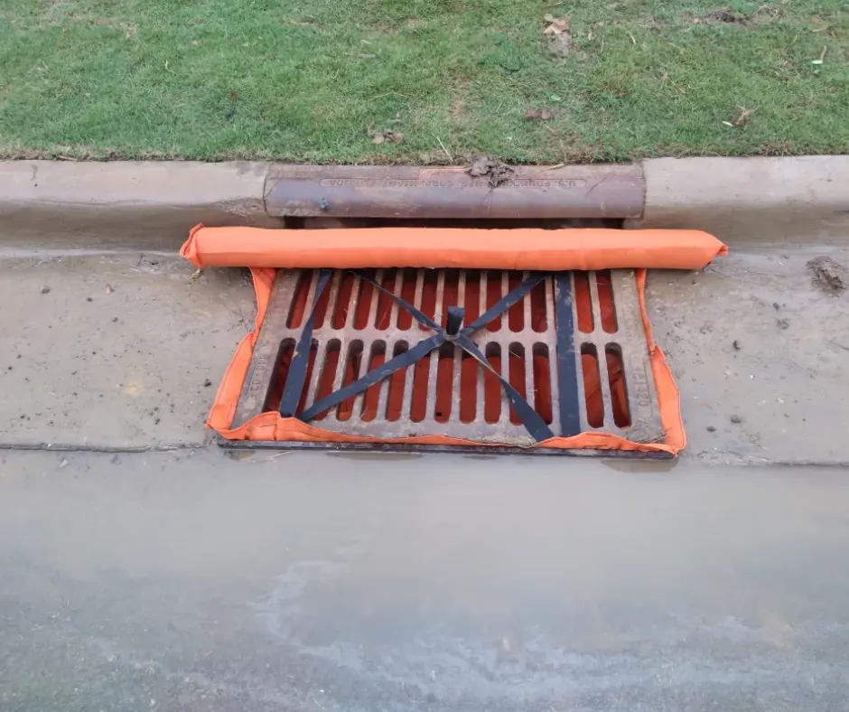 Silt sacks for inlet protection
